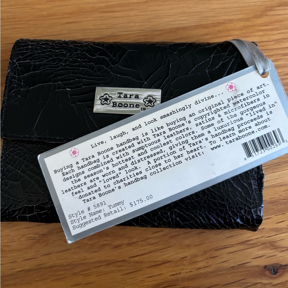 NWT Tara Boone Women's Wallet